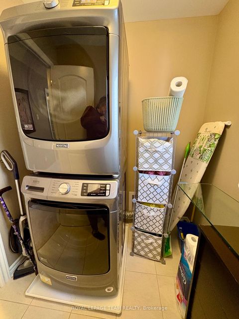 Photo 26 at 979 Shimmerton Circle, Emerald Meadows/Trailwest, Kanata