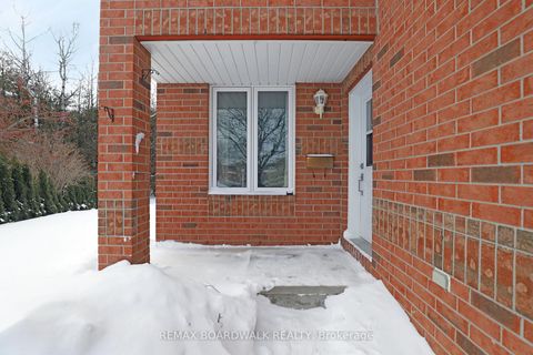 Photo 2 at 91 Whalings Circle SW, Stittsville (Central), Stittsville