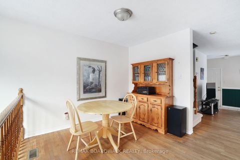 Photo 8 at 91 Whalings Circle SW, Stittsville (Central), Stittsville