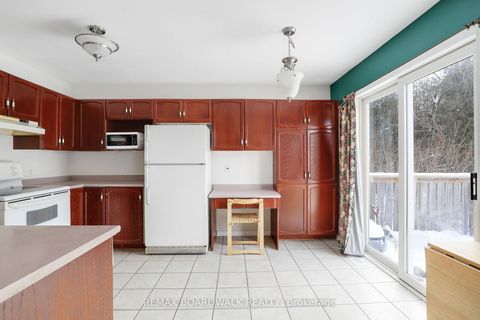 Photo 10 at 91 Whalings Circle SW, Stittsville (Central), Stittsville