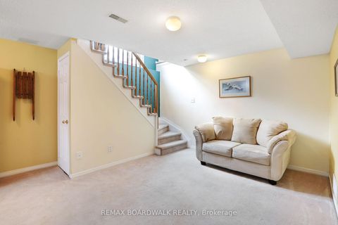 Photo 24 at 91 Whalings Circle SW, Stittsville (Central), Stittsville