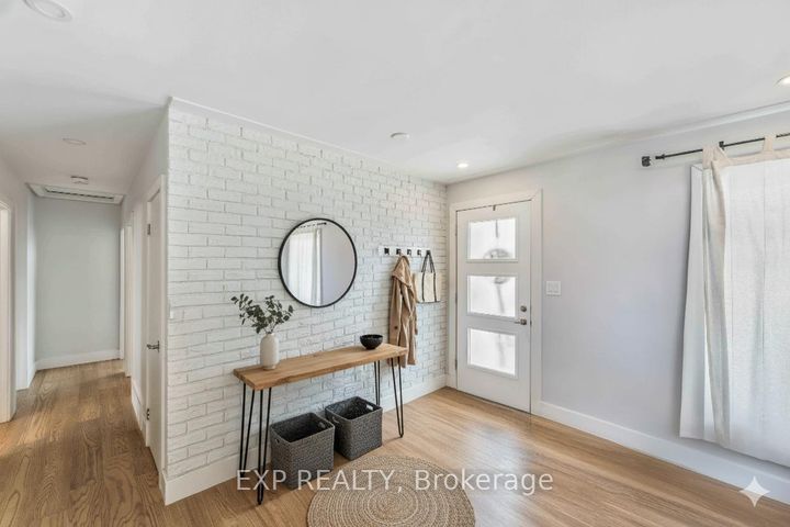 Photo 2 at 44 Sherry Lane, Nepean (Manordale), Ottawa