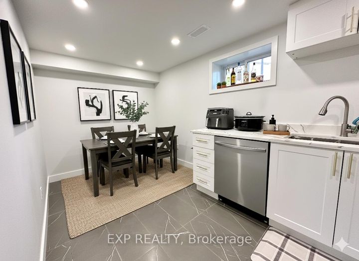 Photo 23 at 44 Sherry Lane, Nepean (Manordale), Ottawa