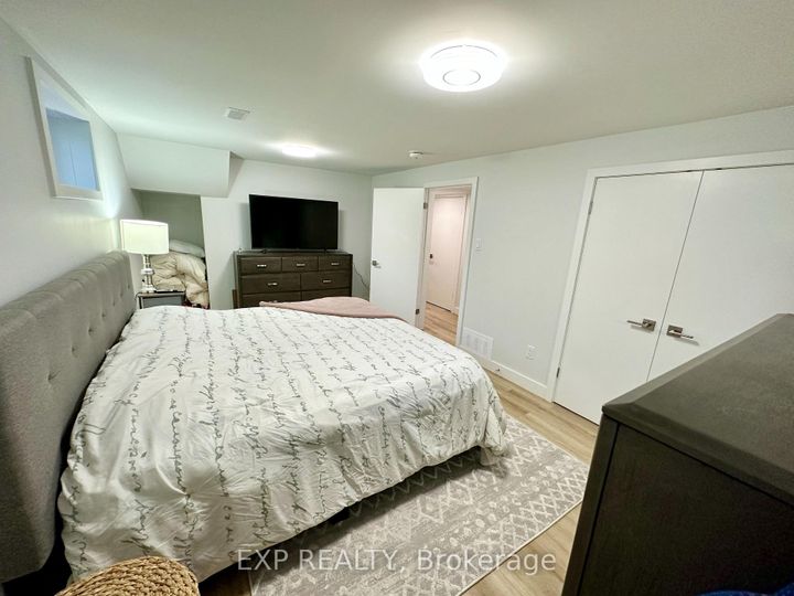 Photo 27 at 44 Sherry Lane, Nepean (Manordale), Ottawa