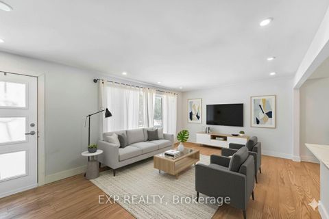 Photo 3 at 44 Sherry Lane, Nepean (Manordale), Ottawa