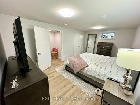 Photo 28 at 44 Sherry Lane, Nepean (Manordale), Ottawa