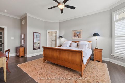 Photo 21 at 217 Shamus Way, Huntley Ward (South West), Carp