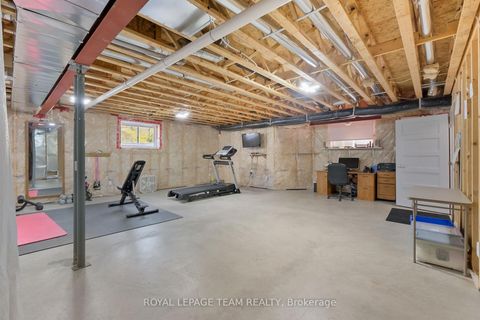 Photo 34 at 217 Shamus Way, Huntley Ward (South West), Carp