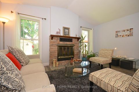 Photo 8 at 77 Winchester Drive, Glencairn/Hazeldean, Kanata