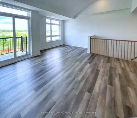 Photo 3 at i - 300 Tulum Crescent, Emerald Meadows/Trailwest, Kanata