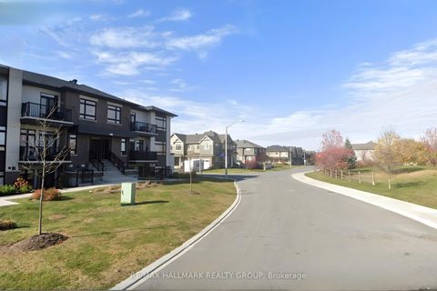 Photo 24 at i - 300 Tulum Crescent, Emerald Meadows/Trailwest, Kanata