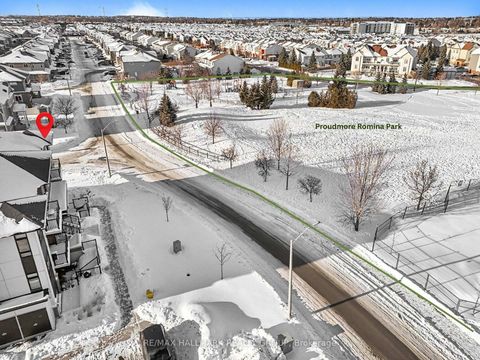 Photo 27 at i - 300 Tulum Crescent, Emerald Meadows/Trailwest, Kanata