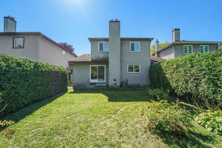 Photo 22 at 82 Nestow Drive, Nepean (Tanglewood), Ottawa