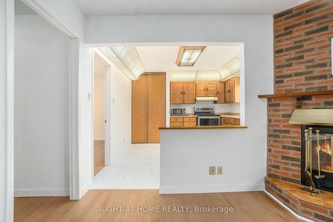 Photo 8 at 82 Nestow Drive, Nepean (Tanglewood), Ottawa