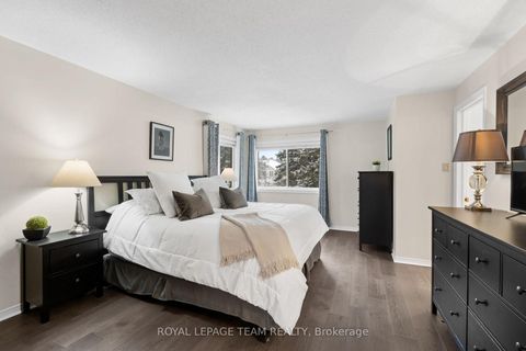 Photo 12 at 27 Sandcliffe Terrace, Nepean (Centrepointe), Ottawa