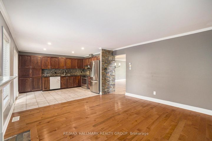 Photo 13 at 314 STONEWAY Drive, Nepean (Barrhaven East), Ottawa