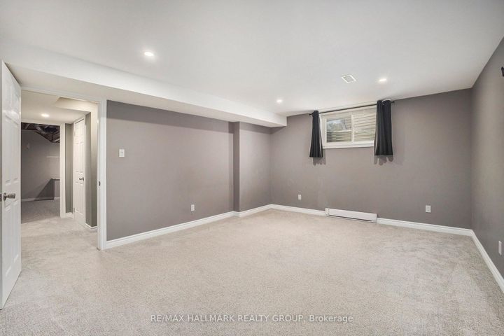Photo 25 at 314 STONEWAY Drive, Nepean (Barrhaven East), Ottawa