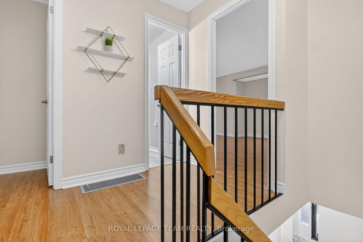 Photo 16 at 17 Providence Place, Nepean (Pheasant Run), Ottawa