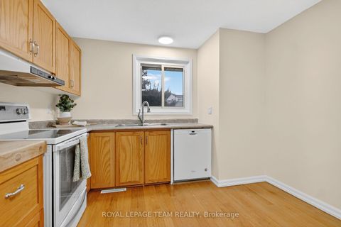Photo 13 at 17 Providence Place, Nepean (Pheasant Run), Ottawa