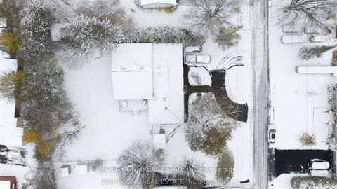 Photo 1 at 17 Savage Drive, Stittsville (Central), Stittsville