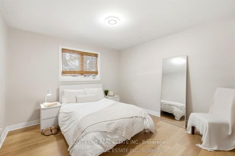 Photo 14 at 17 Savage Drive, Stittsville (Central), Stittsville