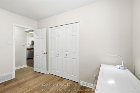 Photo 17 at 17 Savage Drive, Stittsville (Central), Stittsville