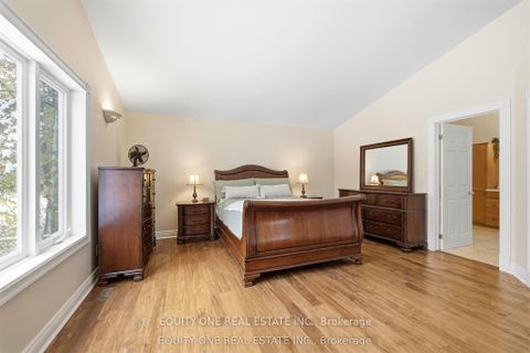 Photo 31 at 17 Savage Drive, Stittsville (Central), Stittsville