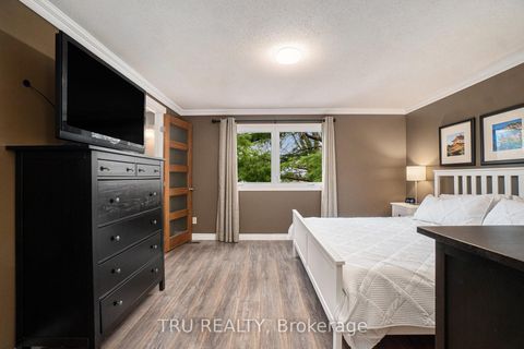 Photo 18 at 1719 Meadowview Crescent N, Convent Glen South, Orleans