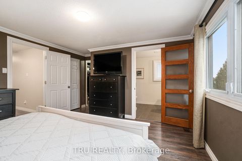 Photo 19 at 1719 Meadowview Crescent N, Convent Glen South, Orleans