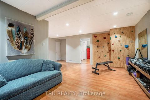 Photo 26 at 1719 Meadowview Crescent N, Convent Glen South, Orleans