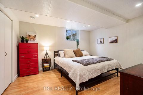 Photo 27 at 1719 Meadowview Crescent N, Convent Glen South, Orleans