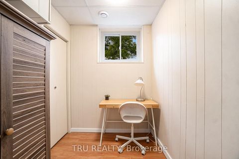 Photo 29 at 1719 Meadowview Crescent N, Convent Glen South, Orleans