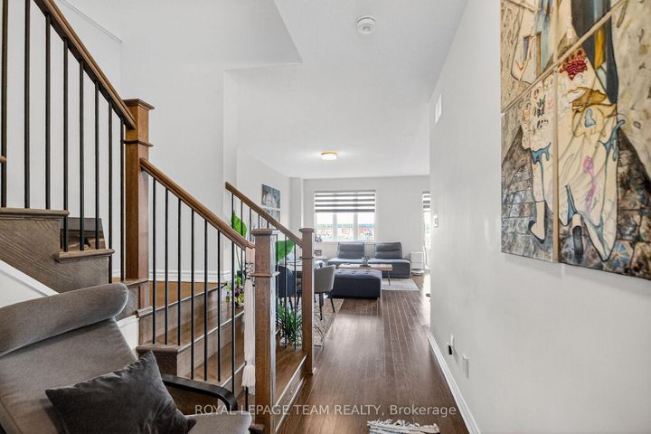 Photo 15 at 136 Main Halyard Lane, Nepean (Half Moon Bay), Ottawa