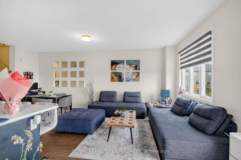 Photo 3 at 136 Main Halyard Lane, Nepean (Half Moon Bay), Ottawa