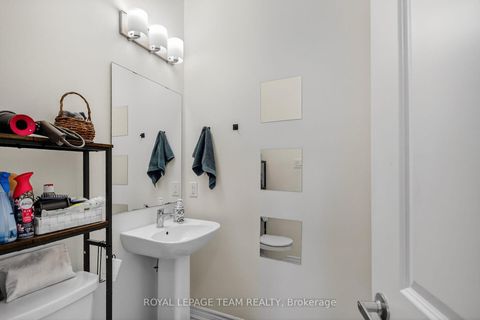 Photo 14 at 136 Main Halyard Lane, Nepean (Half Moon Bay), Ottawa