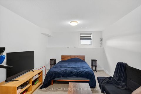 Photo 30 at 136 Main Halyard Lane, Nepean (Half Moon Bay), Ottawa