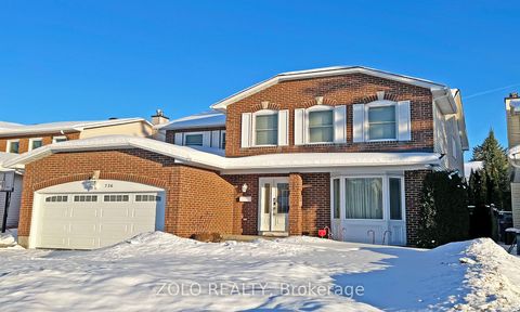 Photo 1 at 736 Hauteview Crescent, Fallingbrook/Ridgemount, Orleans