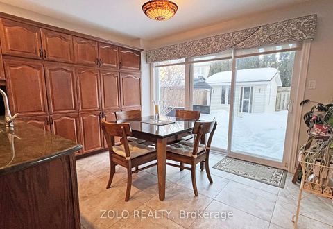 Photo 17 at 736 Hauteview Crescent, Fallingbrook/Ridgemount, Orleans