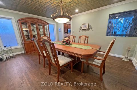 Photo 19 at 736 Hauteview Crescent, Fallingbrook/Ridgemount, Orleans