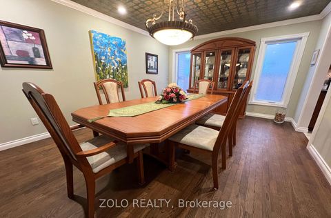 Photo 20 at 736 Hauteview Crescent, Fallingbrook/Ridgemount, Orleans