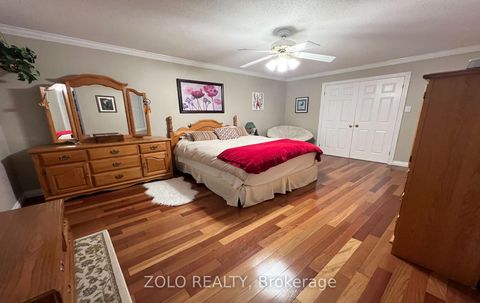 Photo 30 at 736 Hauteview Crescent, Fallingbrook/Ridgemount, Orleans