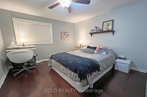 Photo 35 at 736 Hauteview Crescent, Fallingbrook/Ridgemount, Orleans