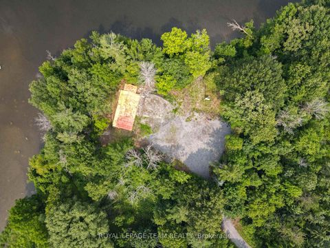 Photo 12 at 3651 Prince Of Wales Drive, Nepean (Manotick Village & Manotick Estates), Ottawa