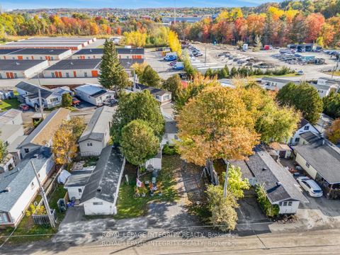 Photo 4 at 33 - 3535 St. Joseph Boulevard, Fallingbrook/Ridgemount, Orleans