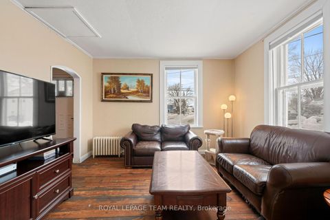 Photo 9 at 2154 Dundas Street N, Town of Cardinal, Edwardsburgh/Cardinal