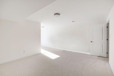 Photo 8 at 152 Doctor Agnes Crain Drive, SMITHS FALLS, Smiths Falls