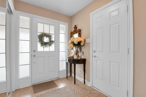 Photo 4 at 920 Messor Crescent, Stittsville (North), Stittsville