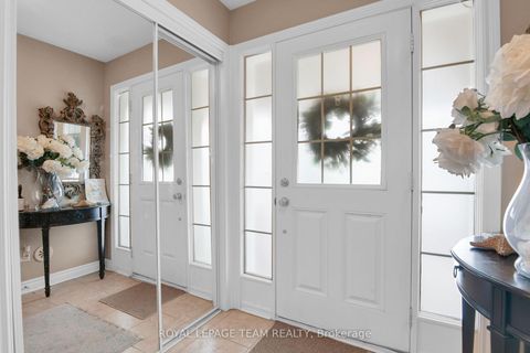 Photo 5 at 920 Messor Crescent, Stittsville (North), Stittsville