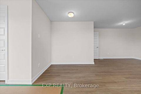 Photo 3 at 614 Tobiano Private, Stittsville (South), Stittsville