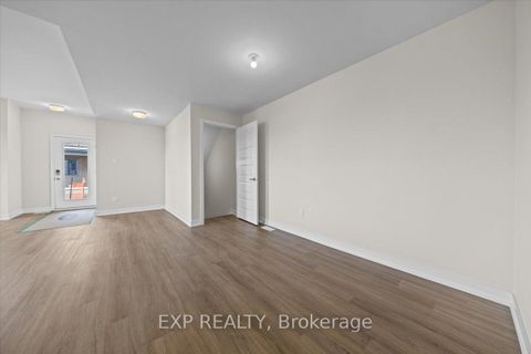 Photo 5 at 614 Tobiano Private, Stittsville (South), Stittsville